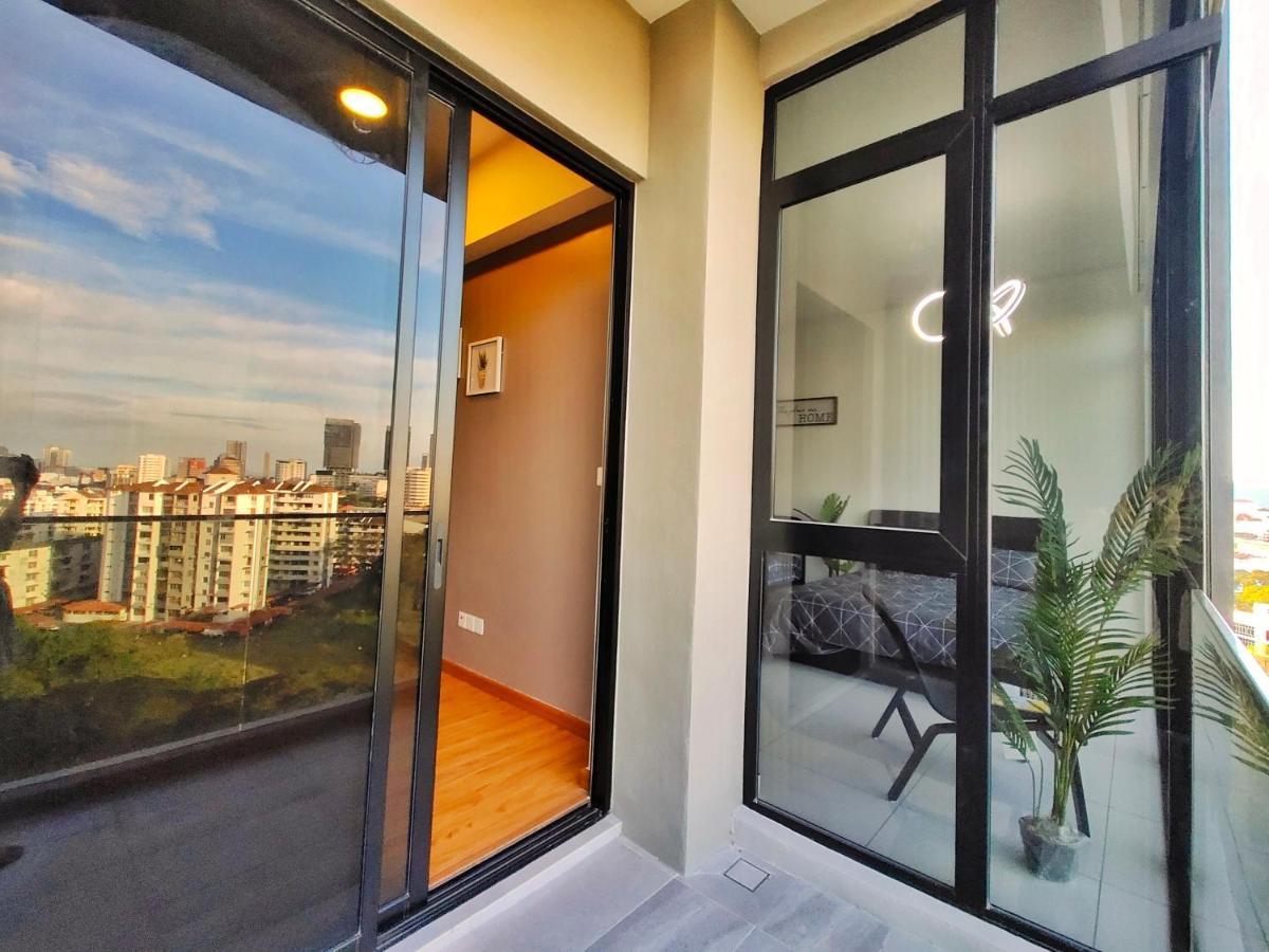 Beacon Executive Suite At Georgetown For 10Pax And 2 Bed Room Eksteriør billede