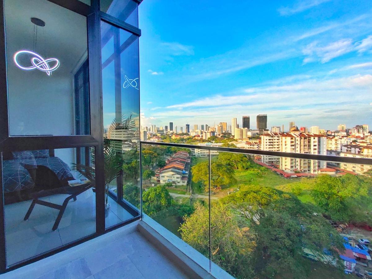 Beacon Executive Suite At Georgetown For 10Pax And 2 Bed Room Eksteriør billede