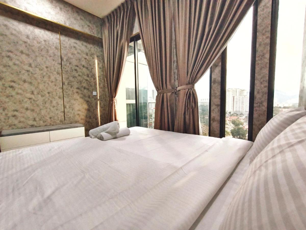 Beacon Executive Suite At Georgetown For 10Pax And 2 Bed Room Eksteriør billede