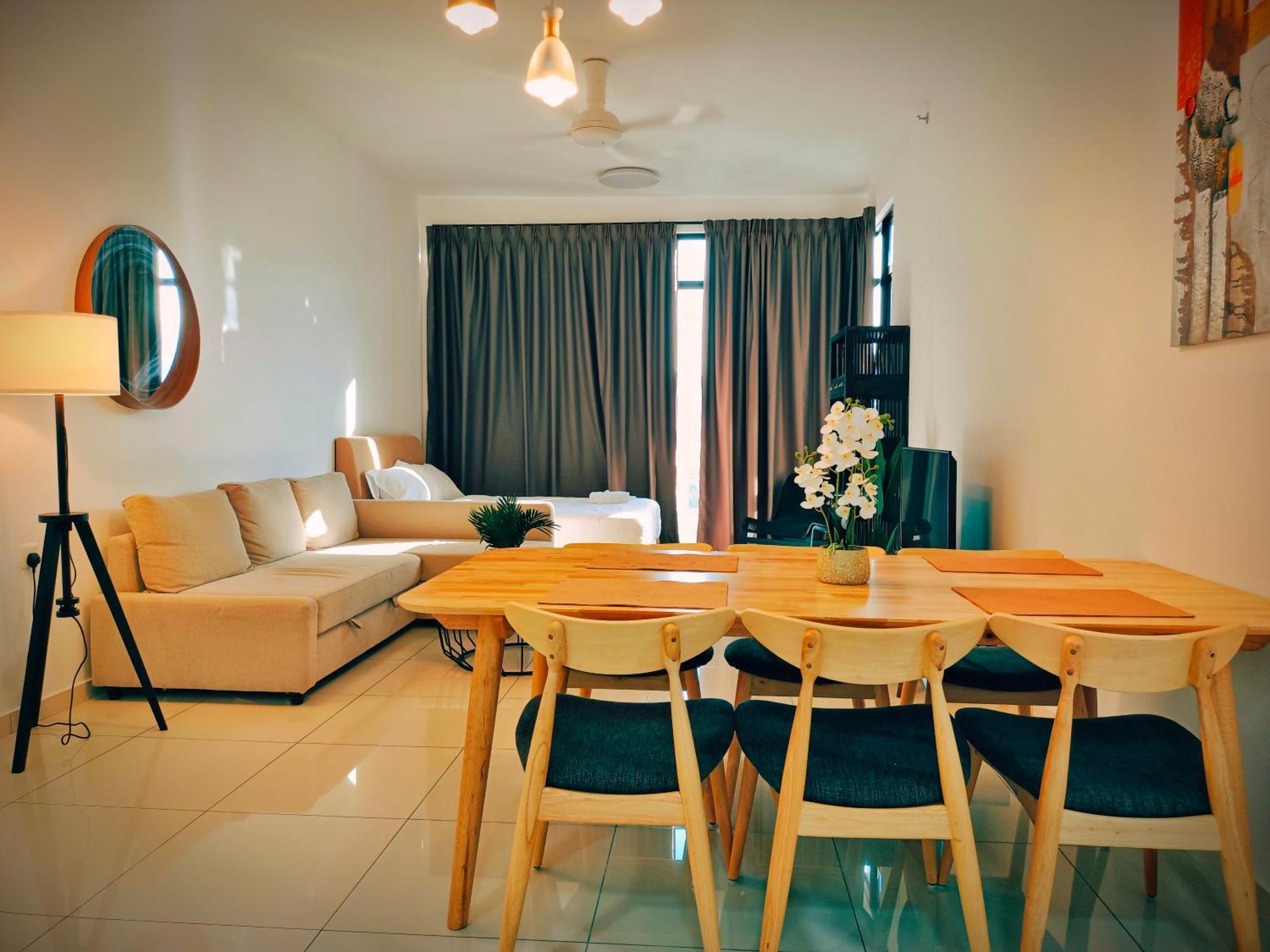 Beacon Executive Suite At Georgetown For 10Pax And 2 Bed Room Eksteriør billede